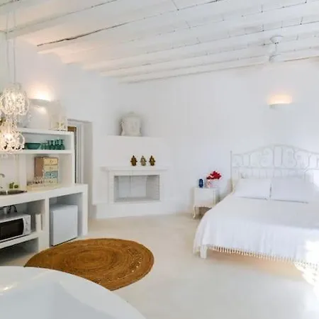 Nikis * Mykonos Town